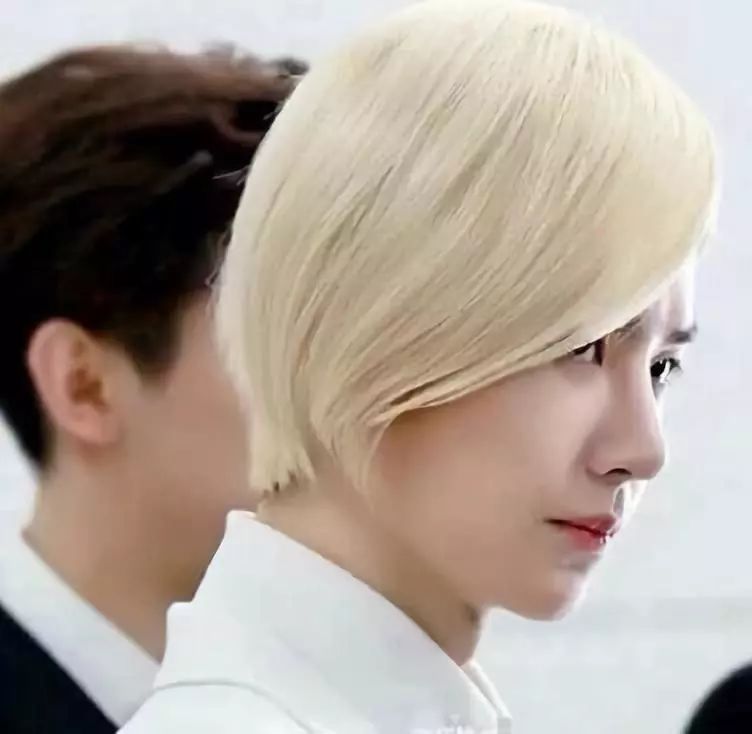 王一博在韩国十几岁出道,王一博韩国人气高吗