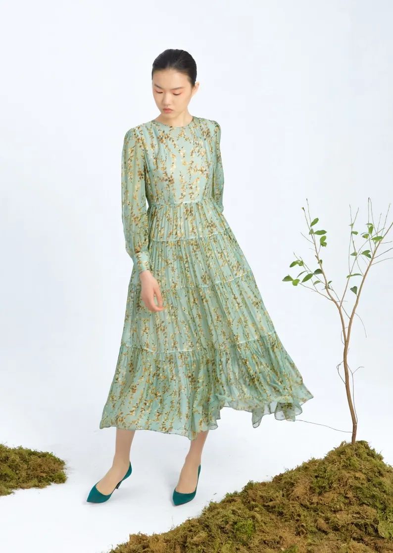 新品上市|夏日物语系列,轻盈如云,垂坠如水