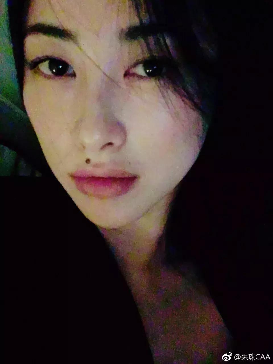 迪丽热巴颜值秒一众韩星,迪丽热巴颜值吊打