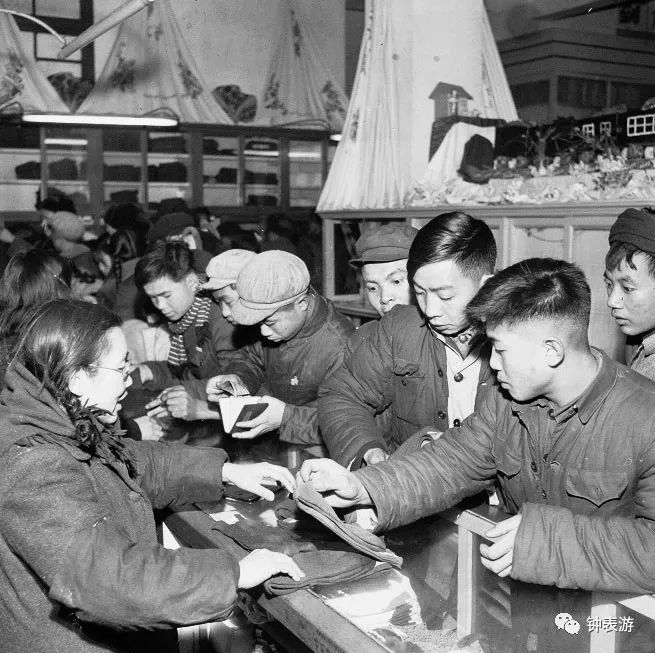 你手表真好看什么意思,你的手表真好看视频