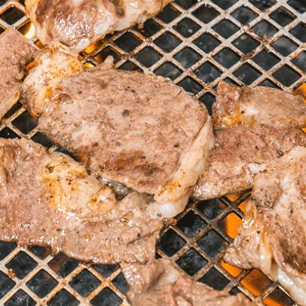 青岛首家「黑科技」和牛烧肉来城阳了，开业巨献，戳文末