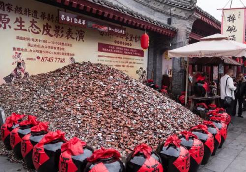 荒废十年地下商场到底怎么了,荒废十年的地下商场到底怎么了