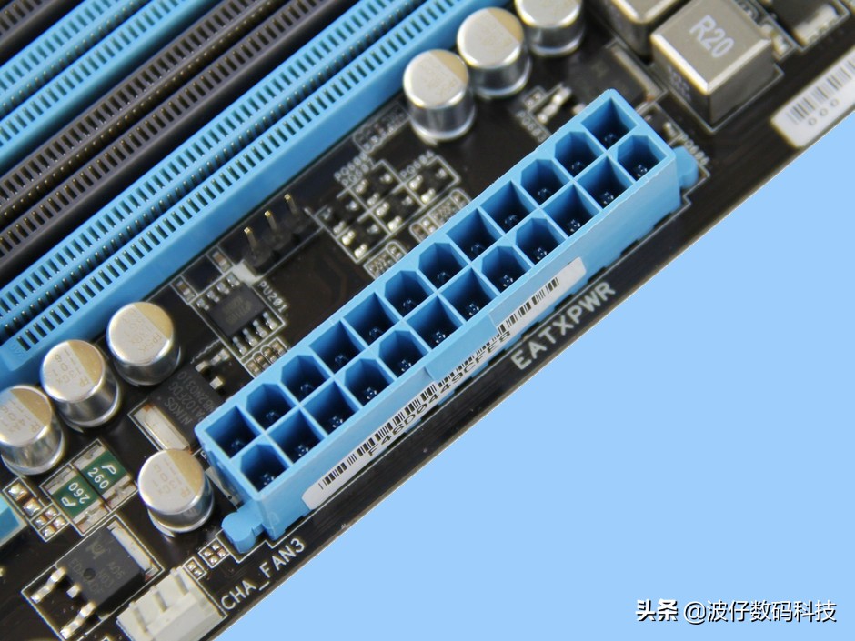 主板扩展插槽,主板通常有几个扩展槽