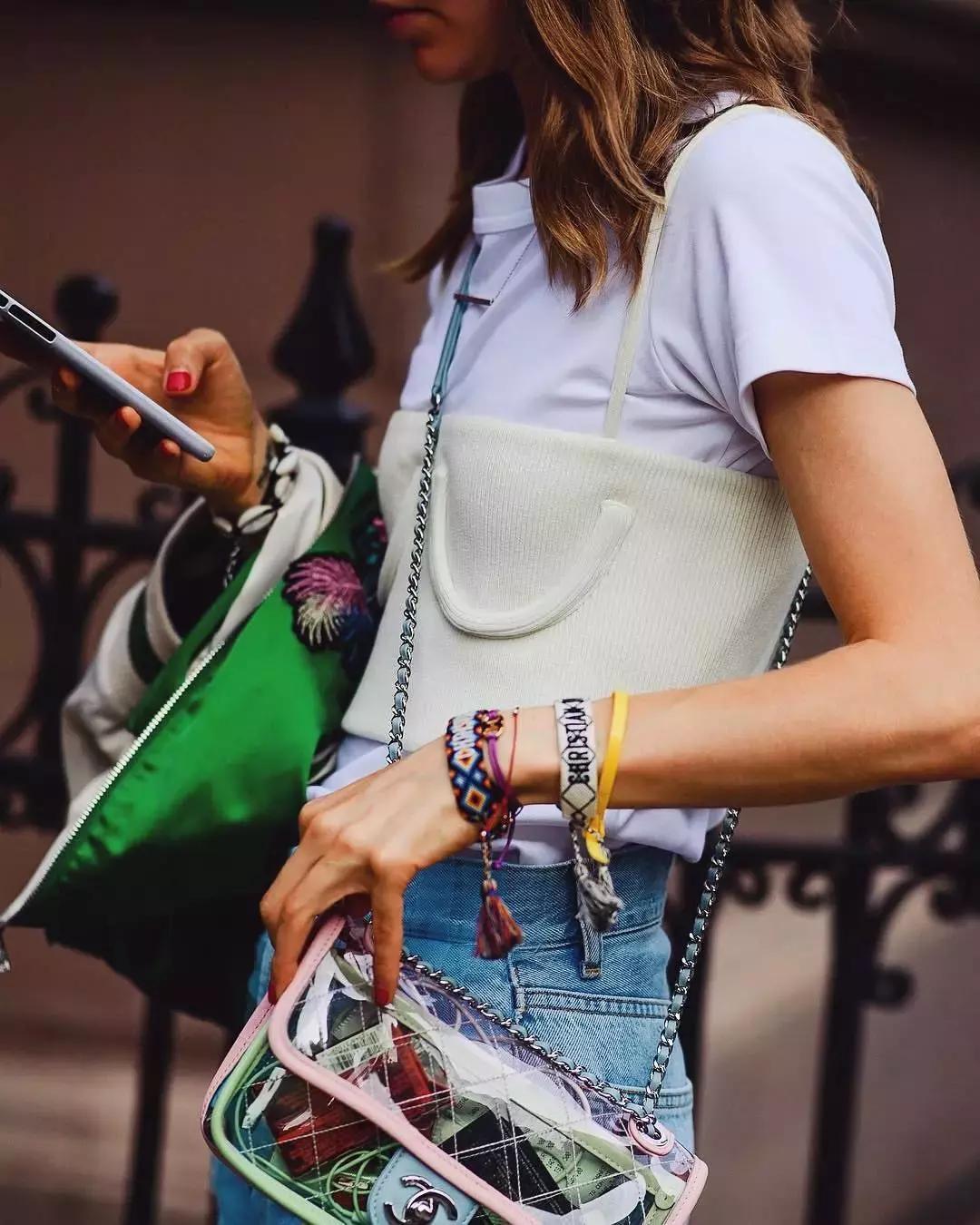 t恤穿久了偶尔也要换个风格,t恤穿好几年不旧的洗法