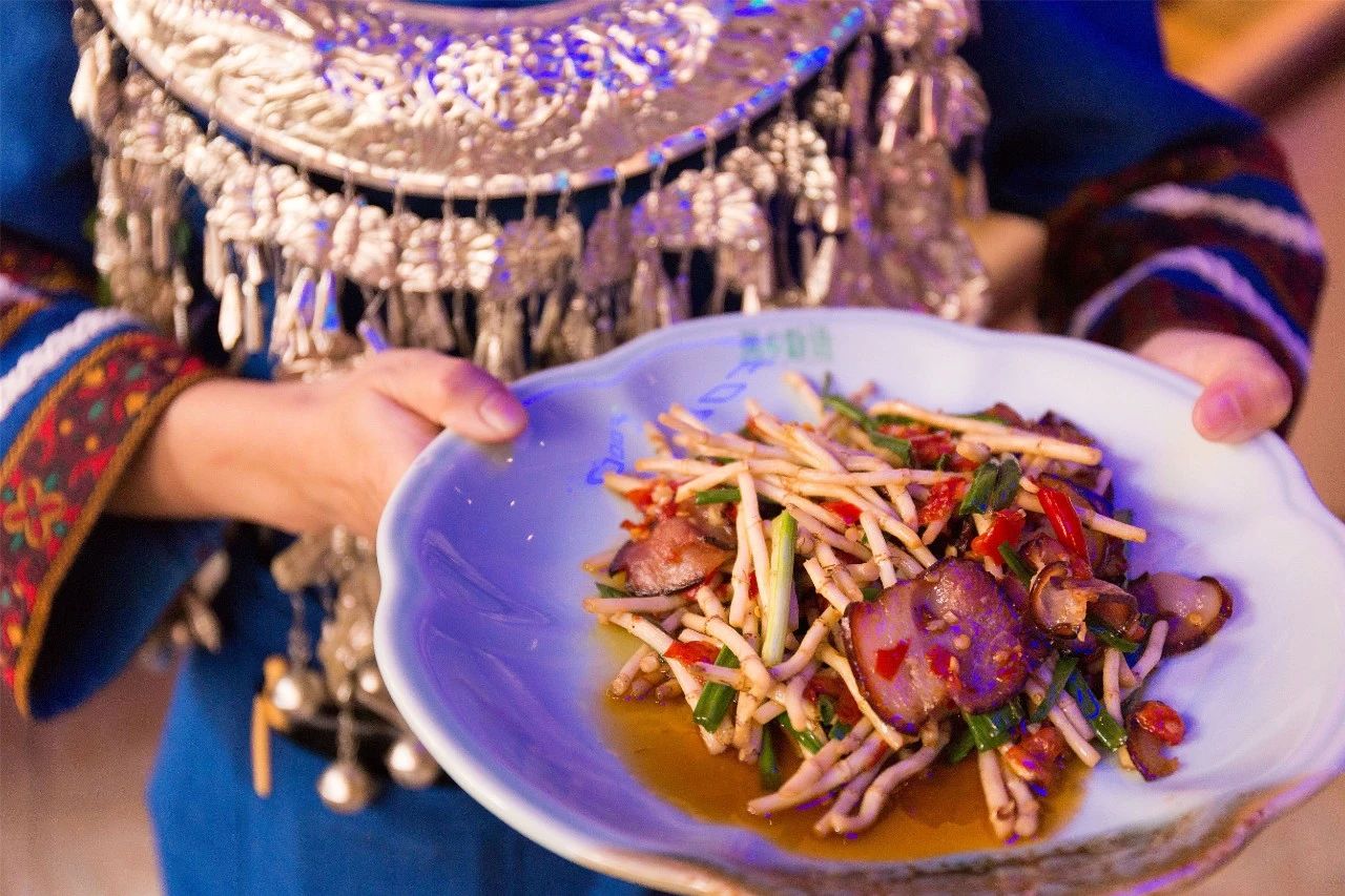 看贵州人吃辣的食物,贵州人知道的美味