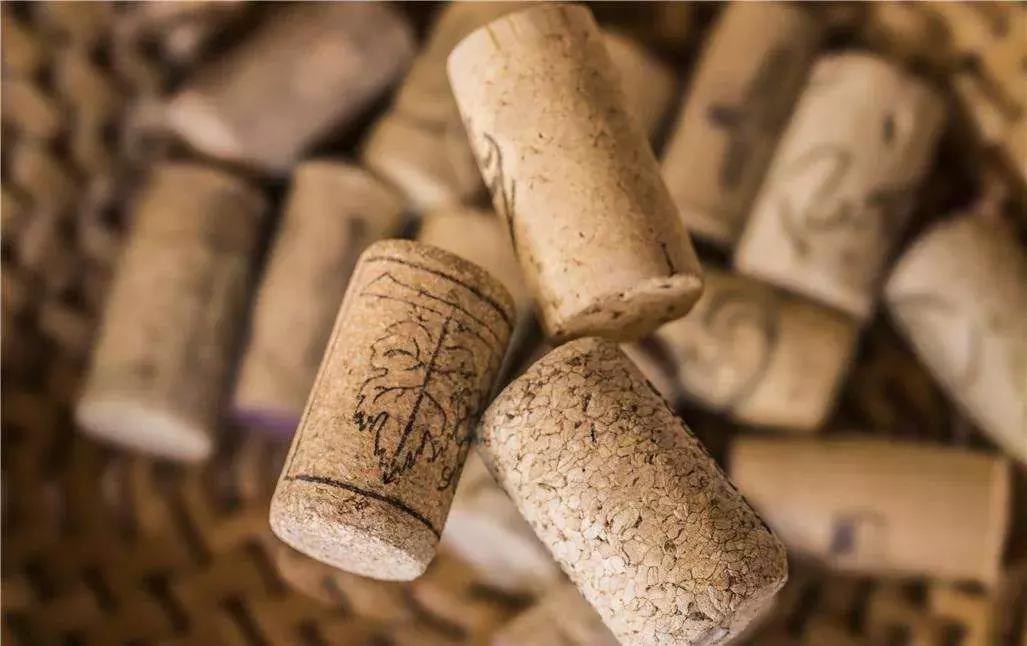 红酒塞手工制作,成品美翻