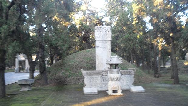 孔林是最大的氏族墓地吗,孔林最大墓葬群