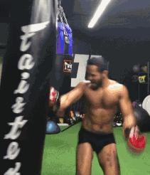 金刚芭比之迷:健身导致睾酮低,到底如何科学增肌?