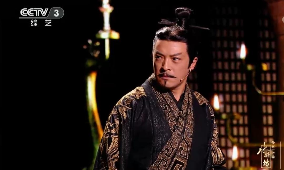 李雪健张译的“清醒”,撕开了多少明星的遮羞布?