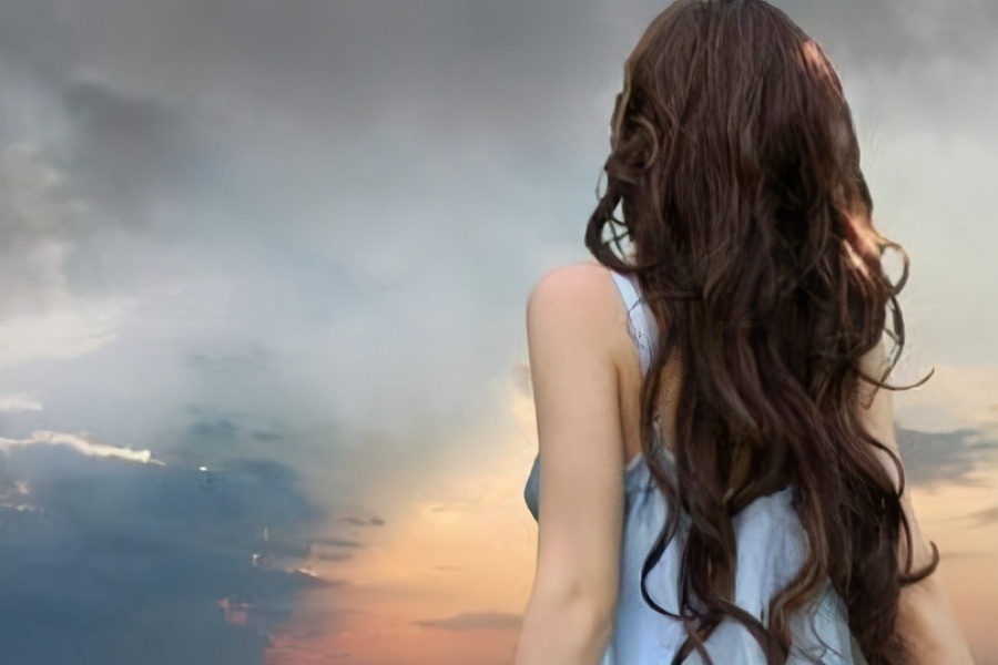 女友细菌性阴道炎原因,请问女性阴道炎有什么症状表现