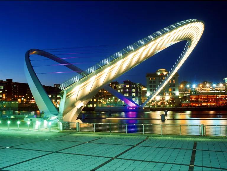 纽卡斯尔：位居学生最喜爱城市榜首，英国唯三拥有地铁的城市之一