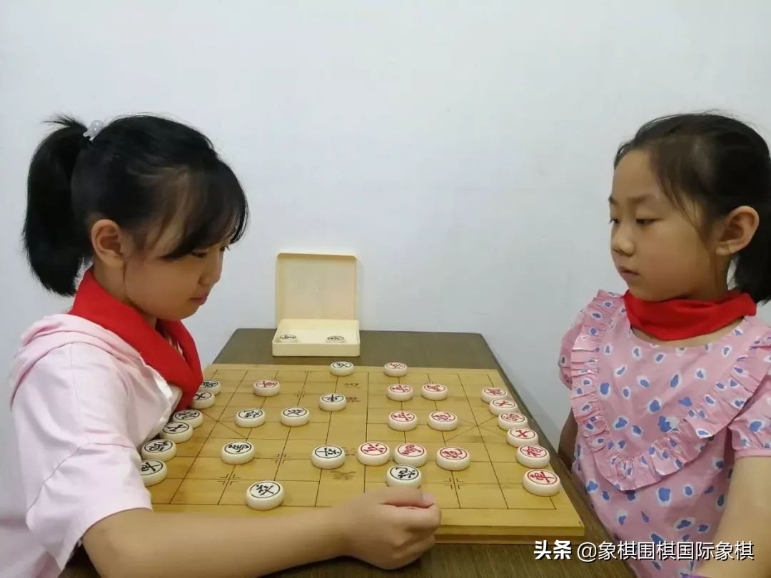 孩子在家下棋输不起怎么办?
