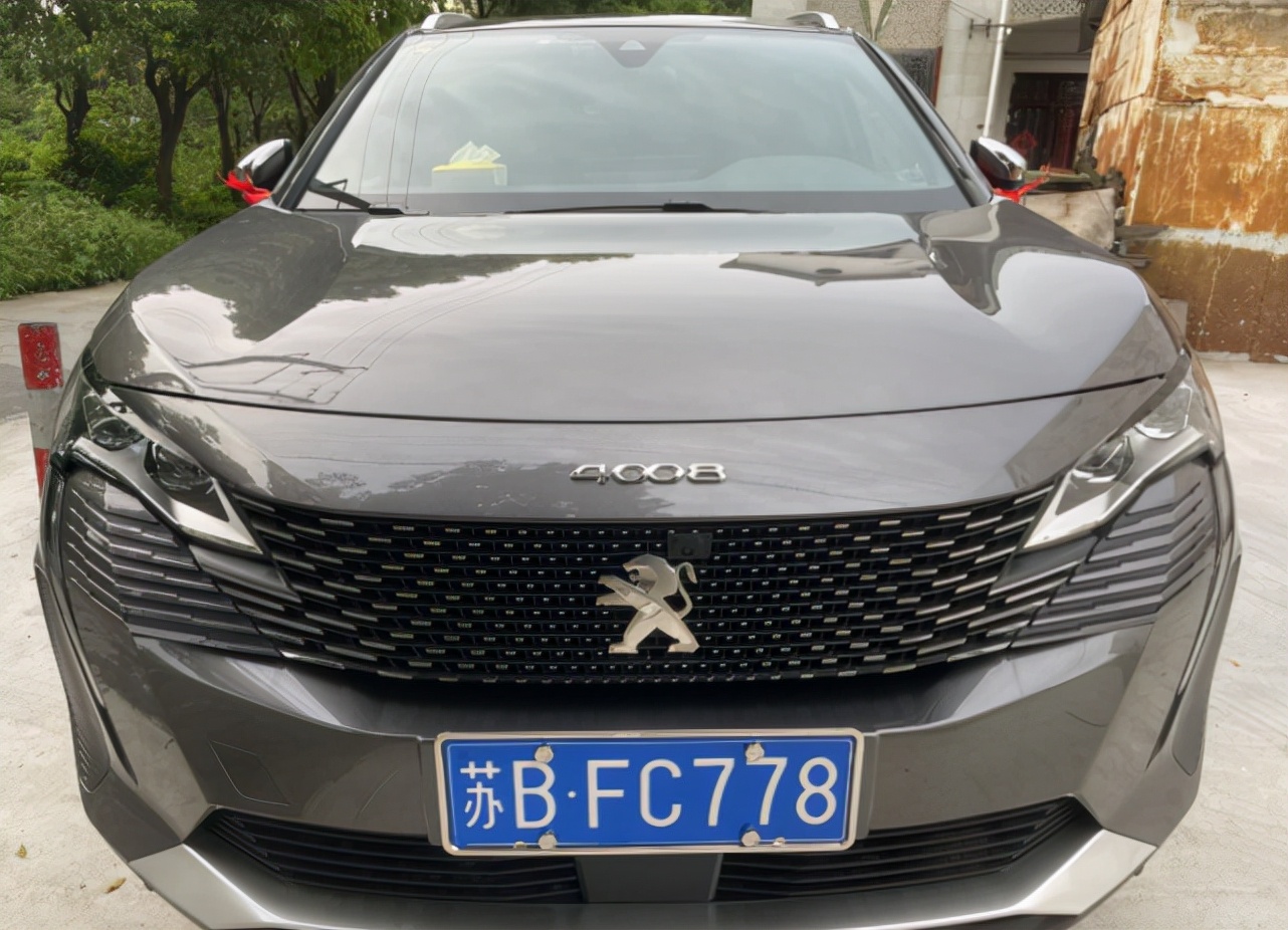 大众途岳各款对比,开完大众朗逸再开日产轩逸