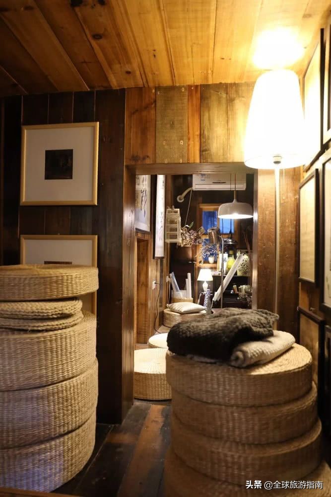 巷子里的花店有哪些,开在巷子的花店总是无人问津