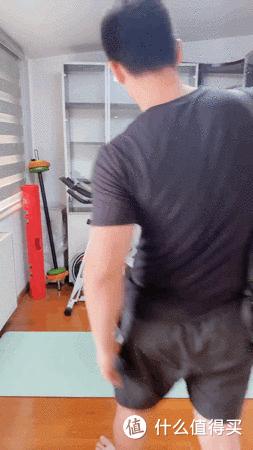 胸肌训练常见错误及纠正方法,胸肌不对称怎么调整