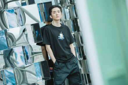 陈冠希撞衫视频,陈冠希和王一博有点像