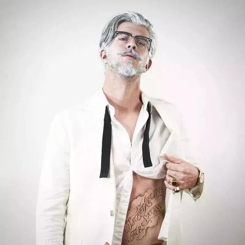 肯德基新形象cosplay吴秀波?求求您,换回来好吗?