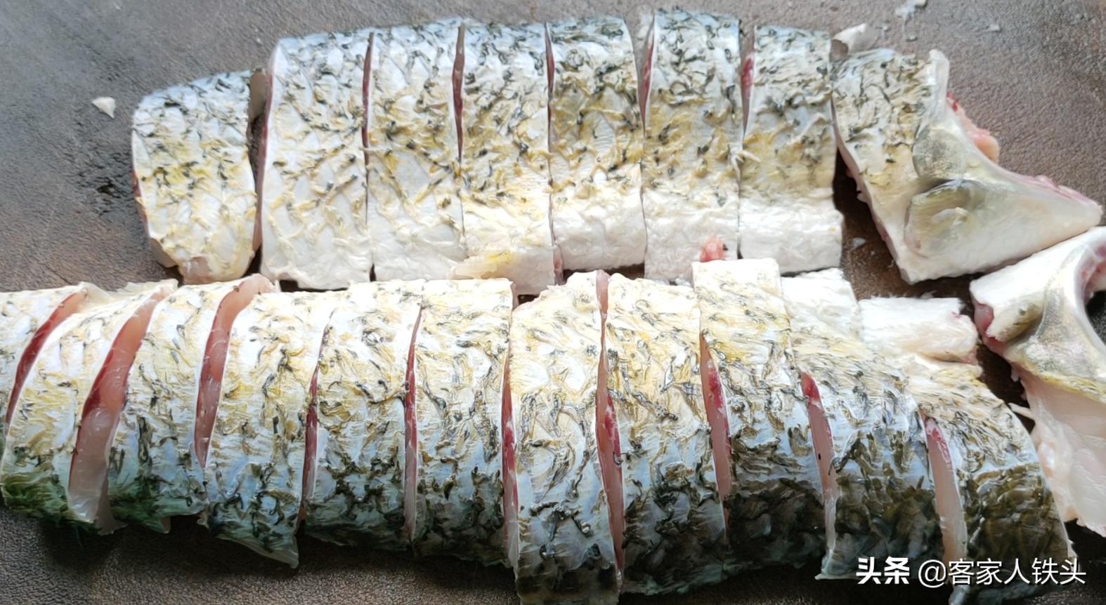 草鱼这样吃才过瘾教你秘制做法,草鱼最过瘾吃法