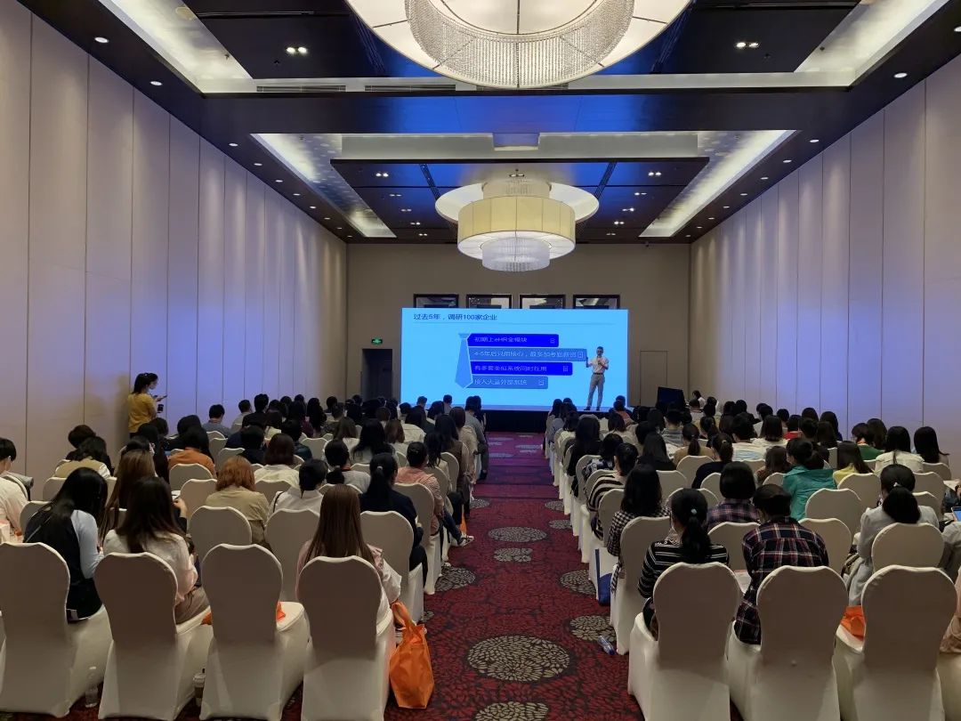 明基的简介,明基逐鹿