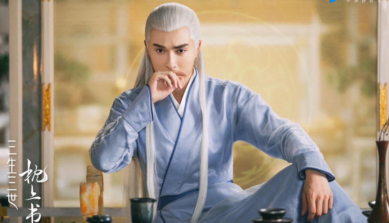 谁的白发造型惊艳到你了,首次大胆尝试白发造型