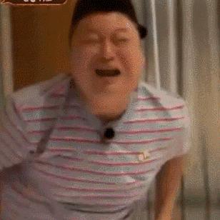 是你优衣库太骚,还是我胖虎不够飘?!