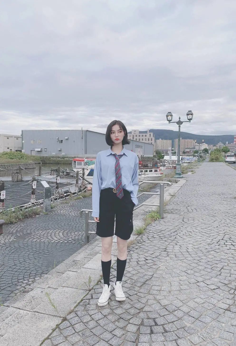 jennie甜酷风穿搭,jennie新造型lisa同款穿搭