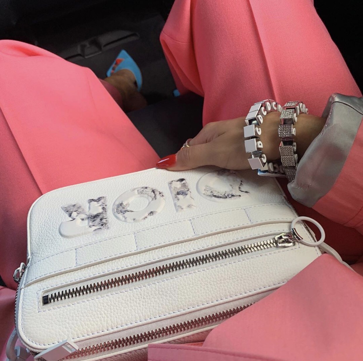 男人一定要有一条项链,男人一定要有金链子