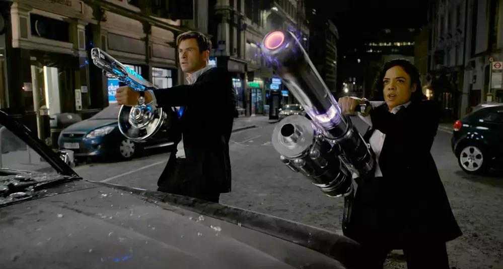 雷神女武神的全新组合,雷神与女武神重新结合新电影