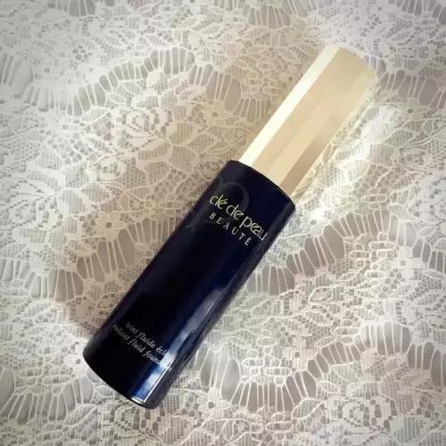 cpb钻光粉底液配什么散粉,cpb透亮粉底液上妆技巧