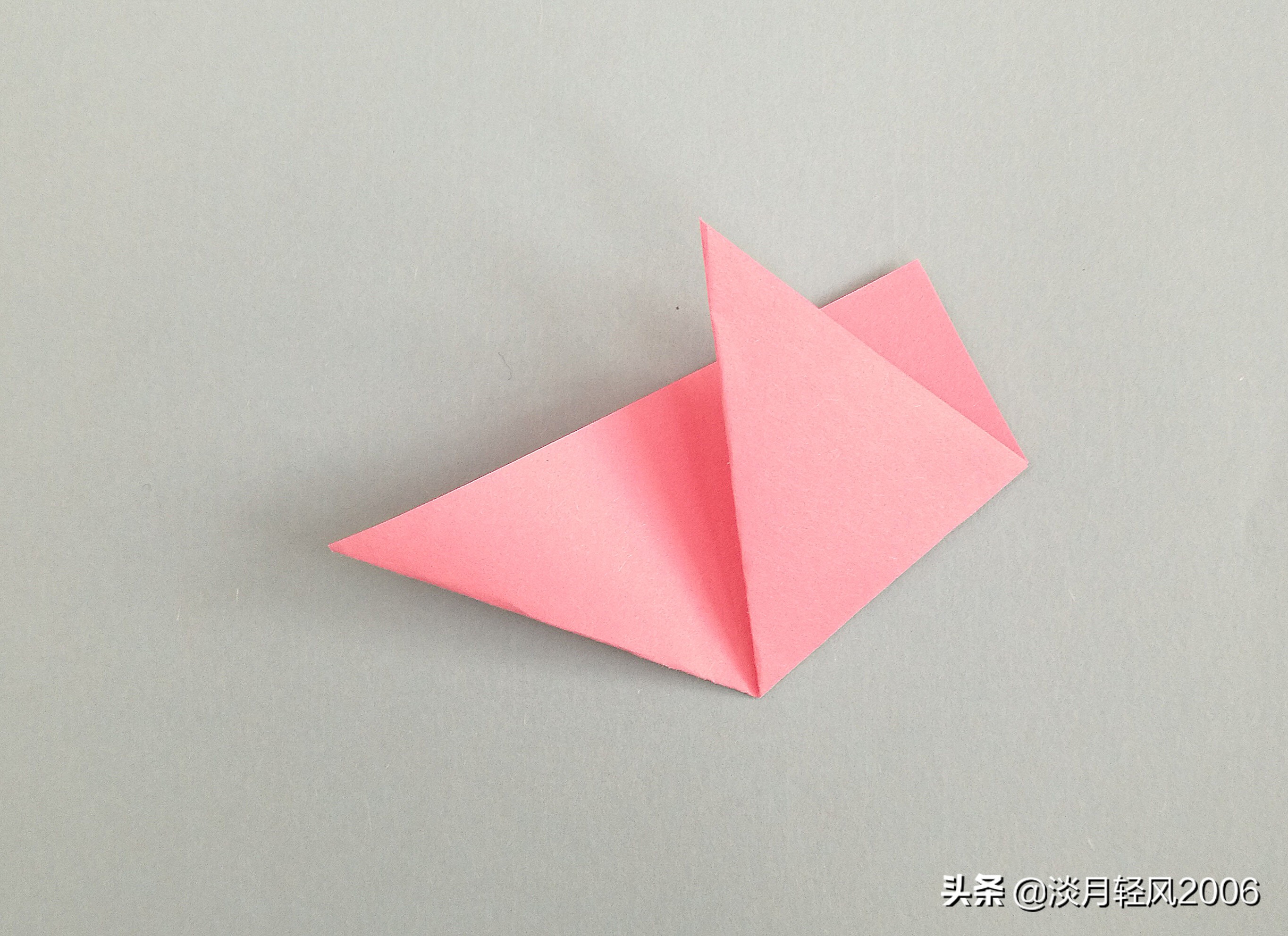 剪纸花朵放照片的教程简单又漂亮,幼儿园剪纸图片大全以及剪法