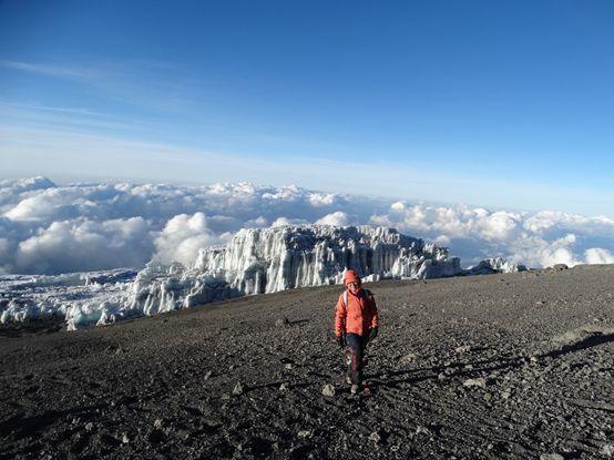 乞力马扎罗雪山冰川,住在珠穆朗玛峰山脚是什么感觉