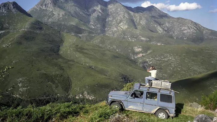 54岁裸辞，花45W流浪地球26年，炸上BBC，这...