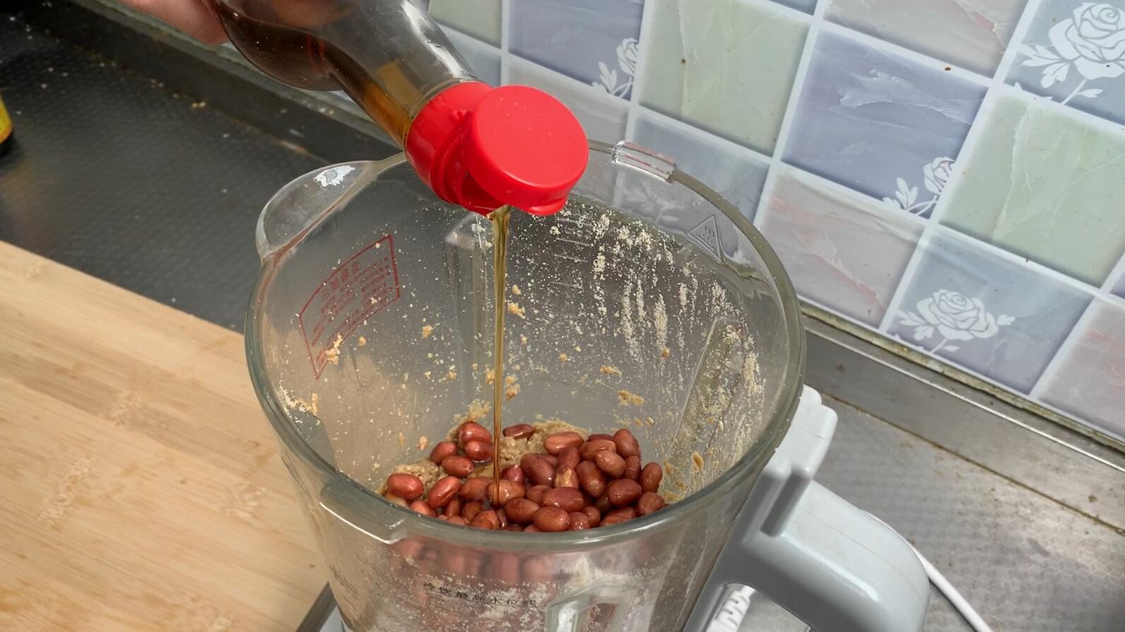 想吃芝麻酱不用买,如何做芝麻酱不用加酵母粉