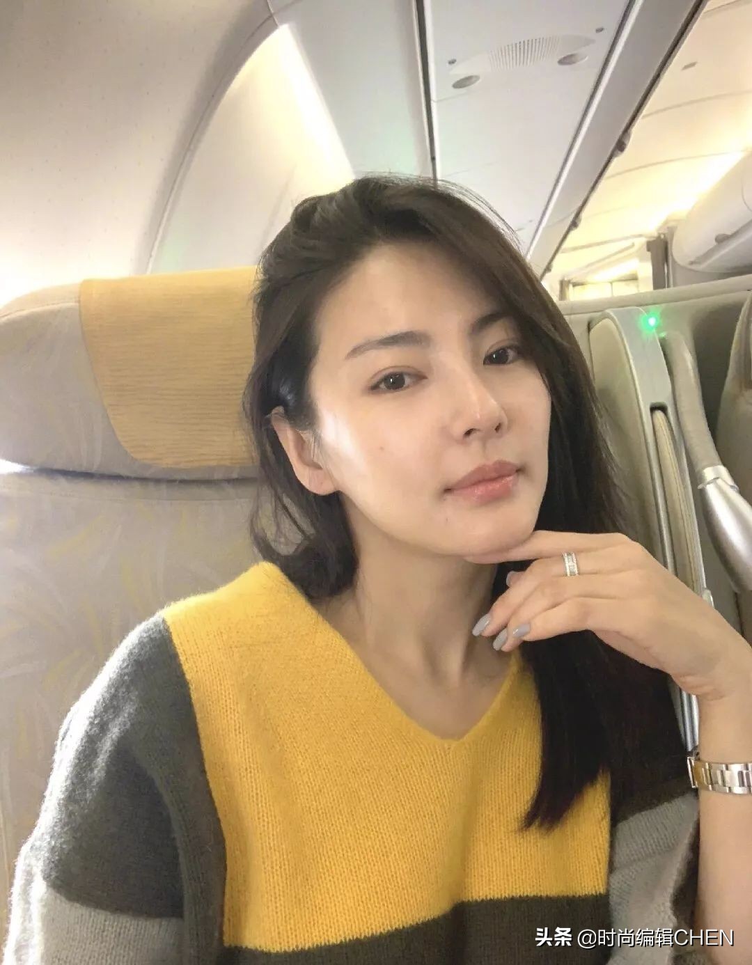 张雨绮“鼻子风波”后首现身!穿6900外套配100万包,名媛范十足