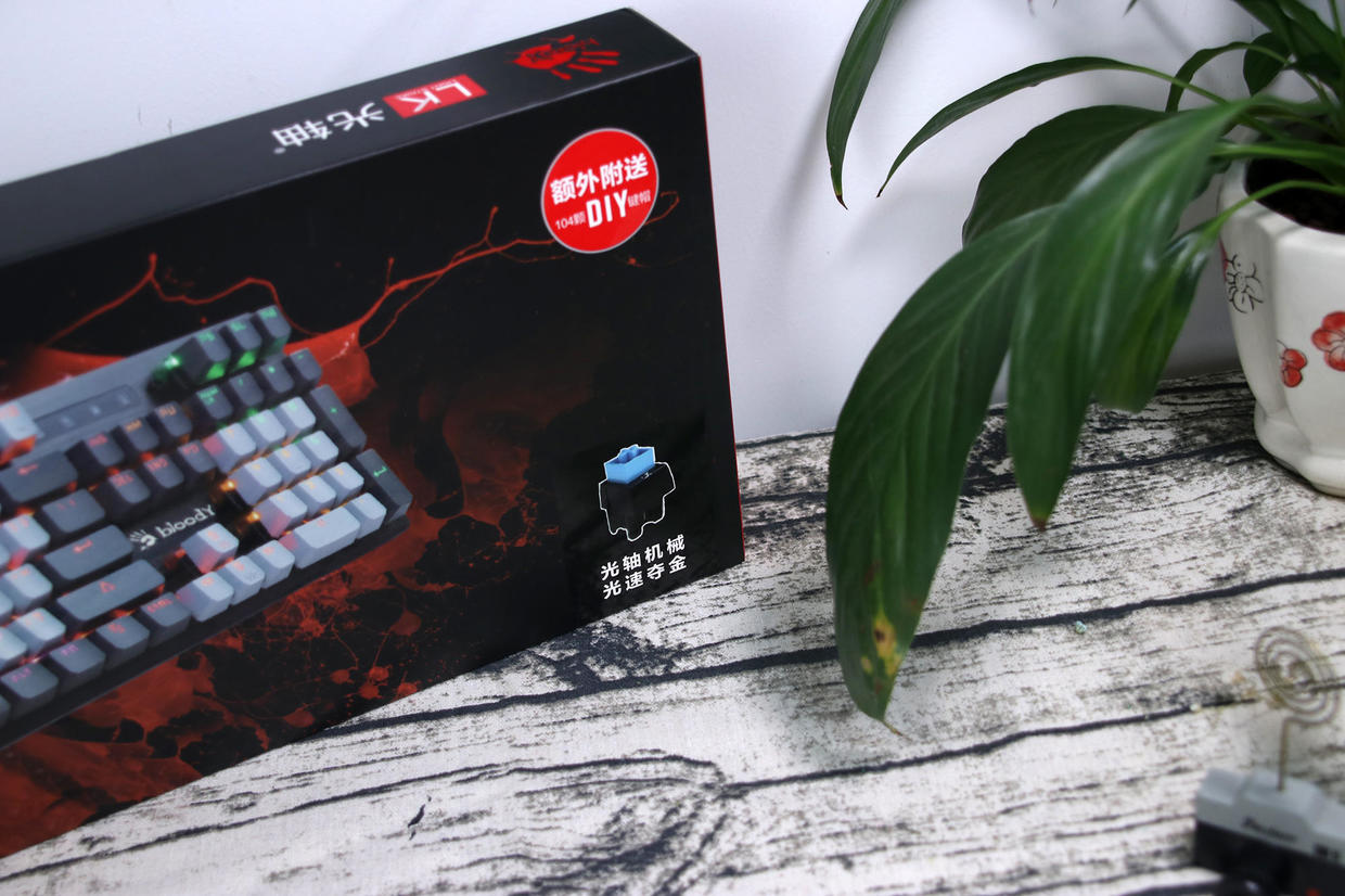 血手幽灵b770是热插拔么,血手幽灵b760t键盘测评