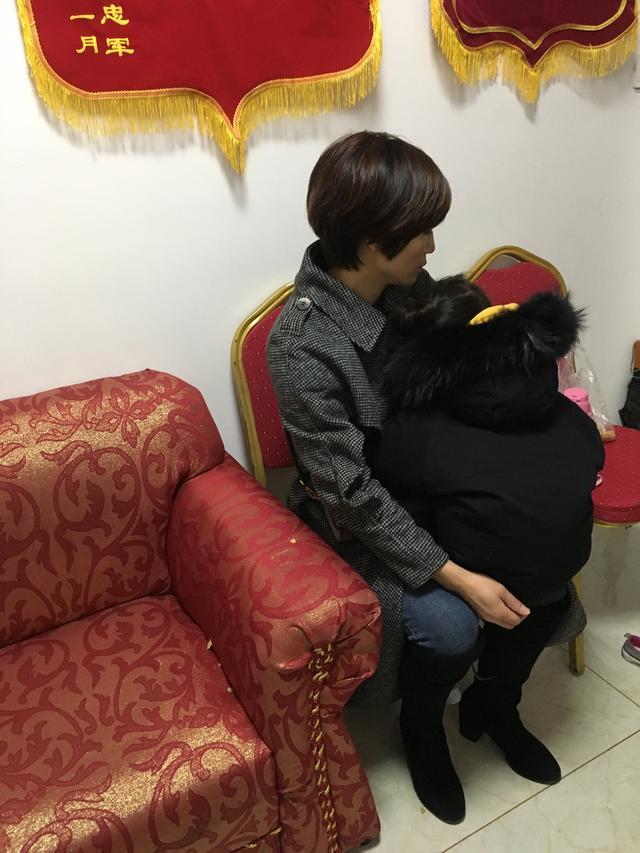 孕妇怀孕1个月腰椎间盘突出疼痛,孕妇腰间盘突出疼痛最快缓解方法