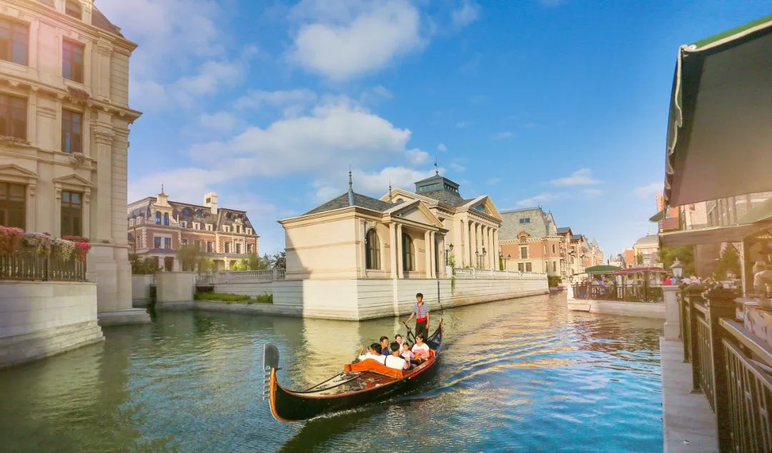 突然就想去成都了,突然想去青岛了