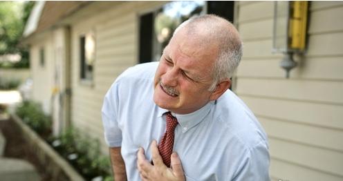 胸闷胸痛可能是什么病,胸痛胸闷别忽视这可能是心梗前兆