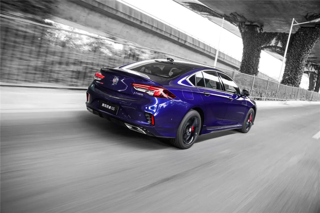 君威GS减震悬架,新款君威gs改避震效果