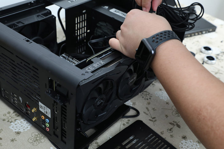 2019年最强小钢炮华硕ROG信仰充值装机方案