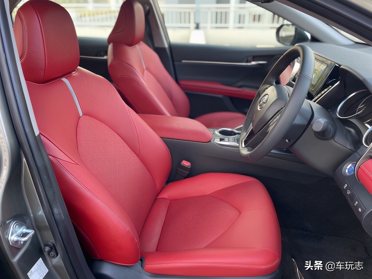 丰田凯美瑞混合动力质量怎么样,凯美瑞2022款混合动力怎么样