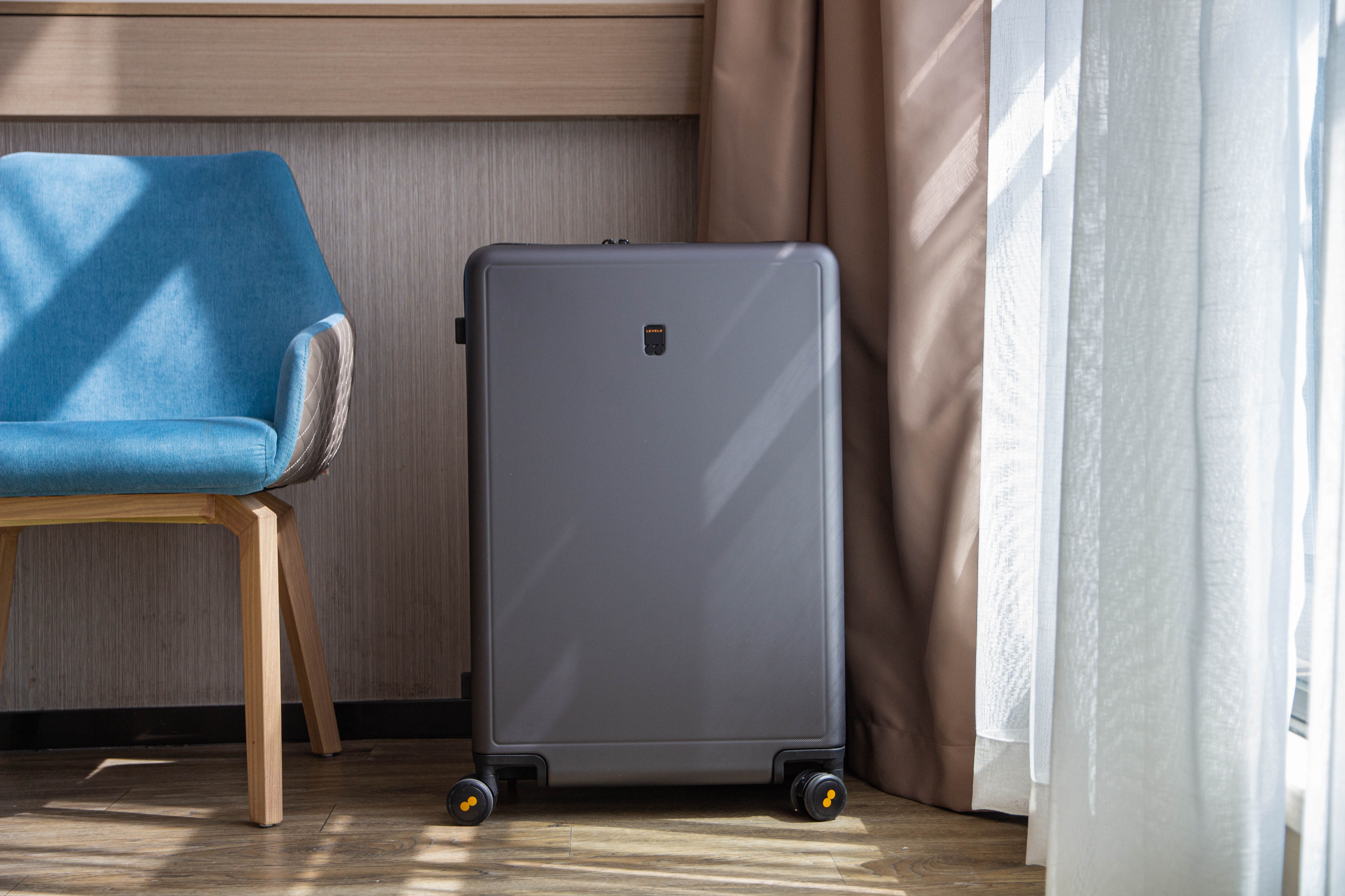 地平线8号行李箱和锤子科技合作,锤子地平线8号行李箱