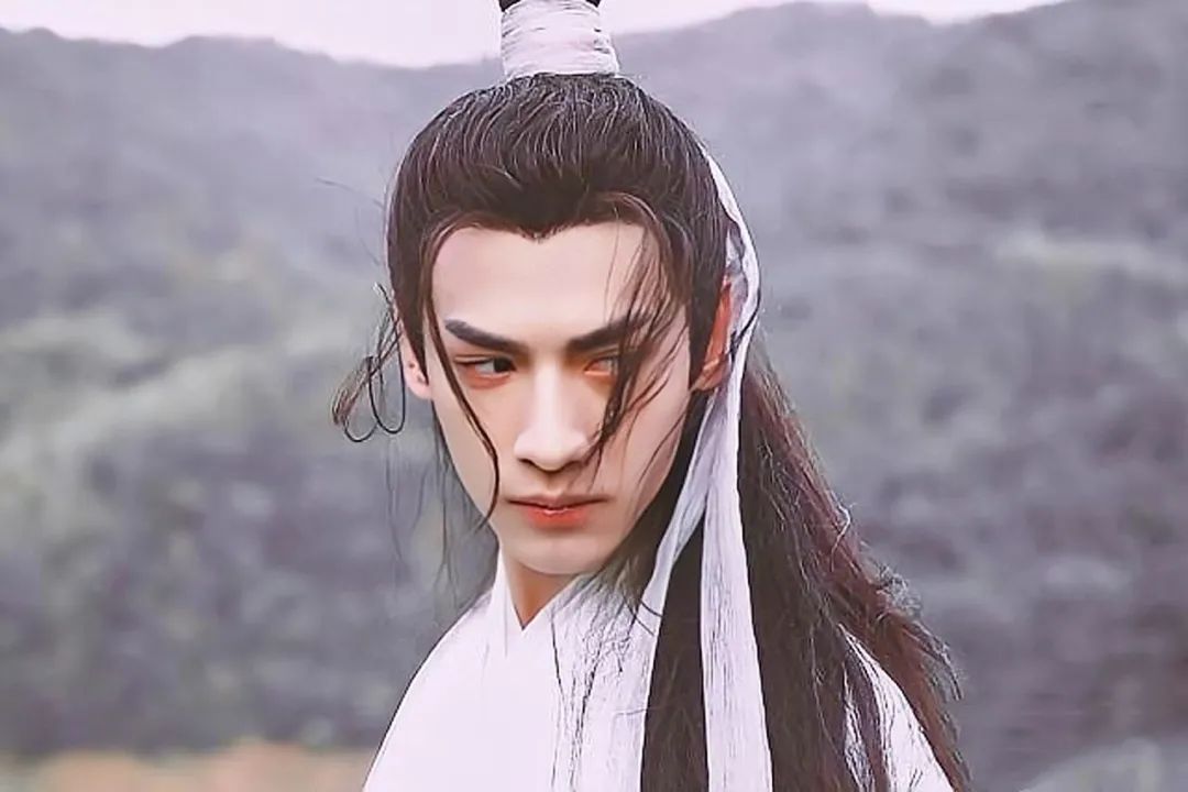 五官中哪个对颜值影响最大,最影响颜值的五官是哪一个