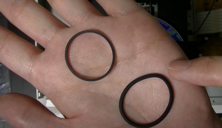 ONKYOC710MCD*放播**机，拆解维修，不读盘故障的思路和维修技巧