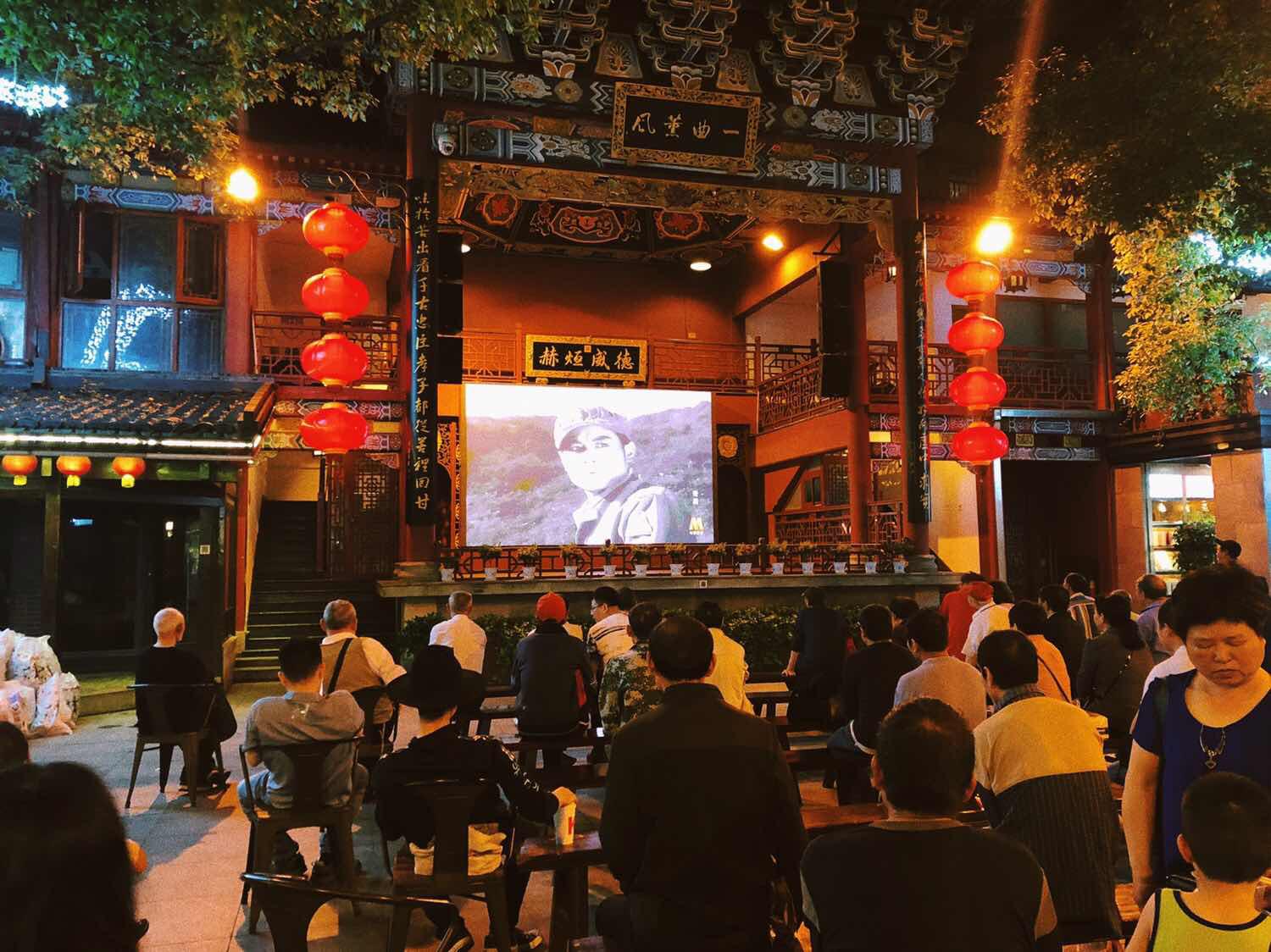 夜游长沙湘江大桥和好吃的小吃街,长沙夜游推荐必吃