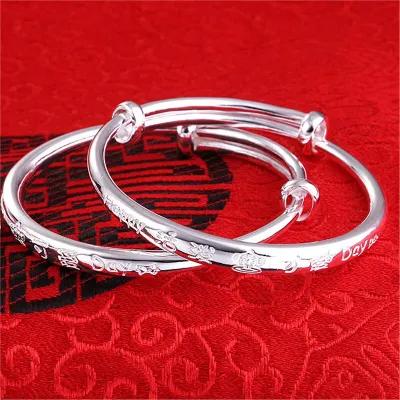 给小宝宝买金首饰怎样选择,看看你给孩子买的都是什么东西