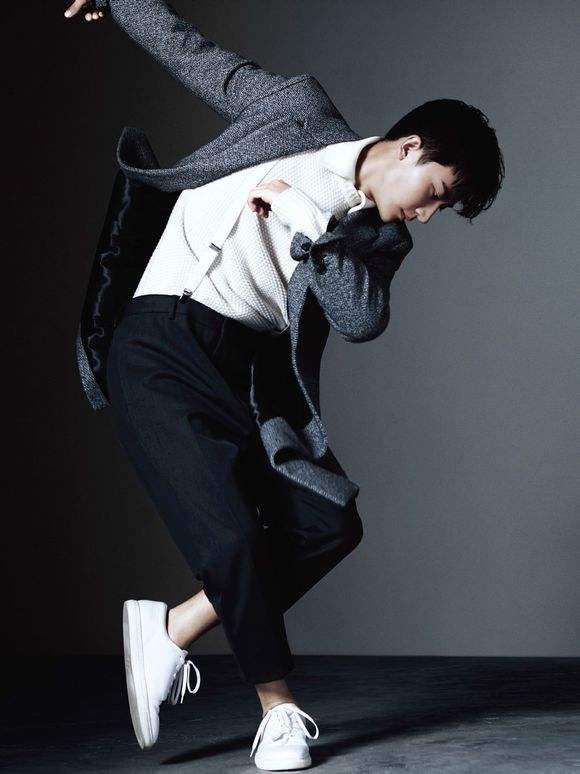 黄轩被换角色,黄轩爆红背后的故事