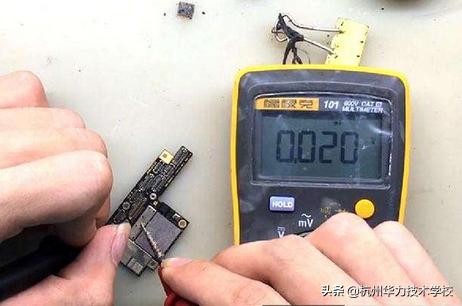 苹果x触屏失灵维修费要多少,苹果x温度低断触维修