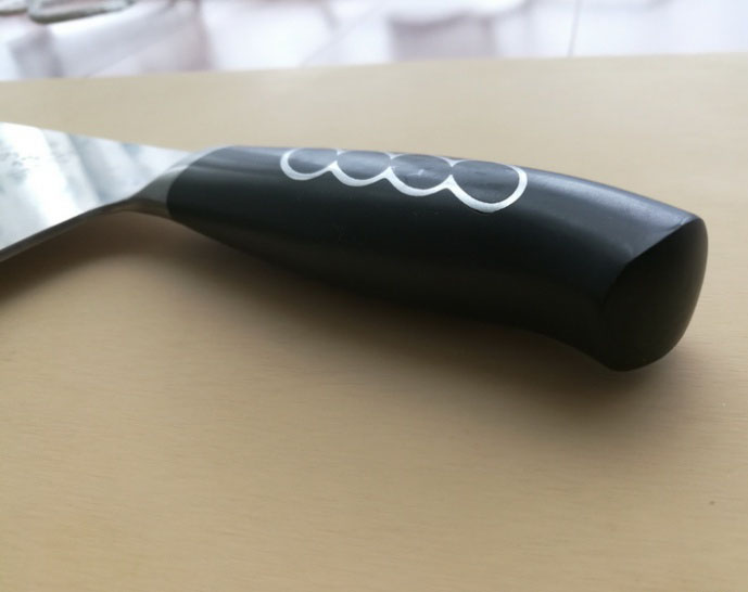 找来几把厨刀品评一下，打发在家无聊时光