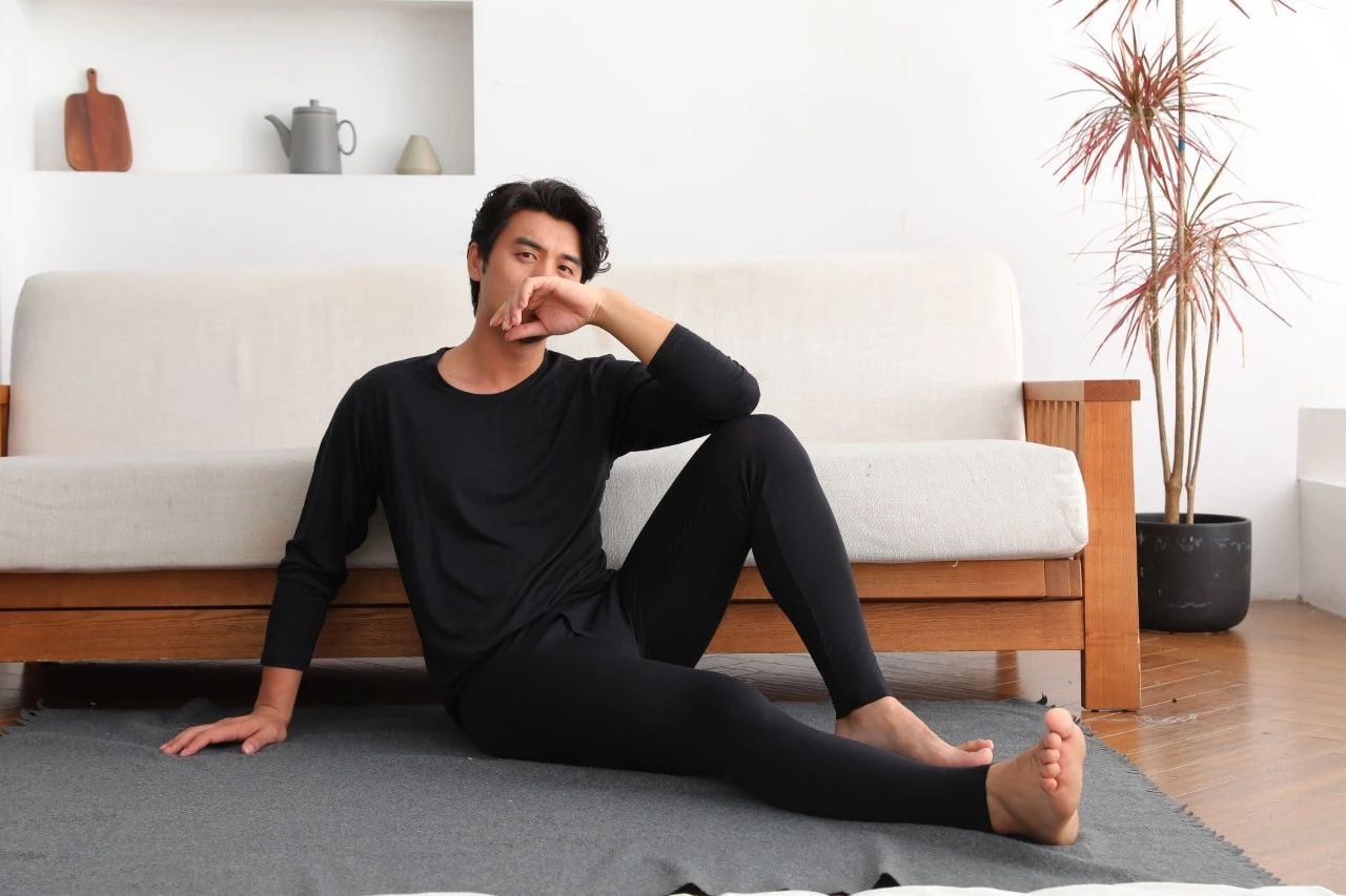 Costoc超市疯抢的国民保暖内衣,美国人不抢茅台?抢它